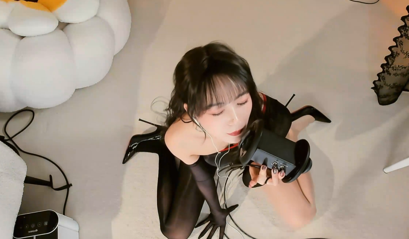 声音塑造的灵魂：评析你的圈圈儿在付费专辑《嫂子》中的演绎突破与艺术追求-橘喵