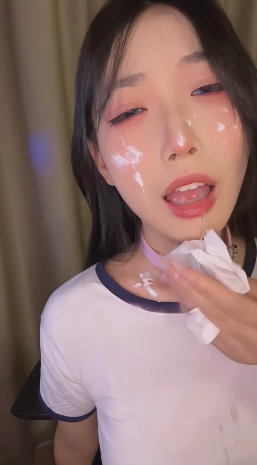 快手泡泡兔付费定制全收录，甜酷女孩的私藏档案-专属圈